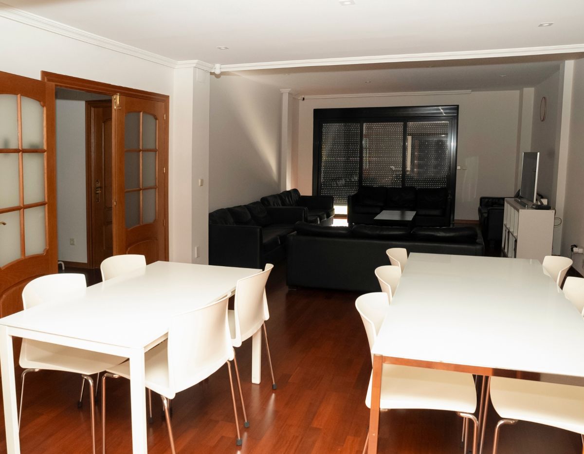 Vivienda de apoyo tras el tratamiento de adicciones: ¿qué es y para quién?